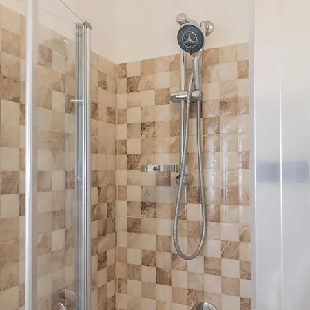 Alojamento de Acomodação e Pequeno-almoço Domus Vettii 3*