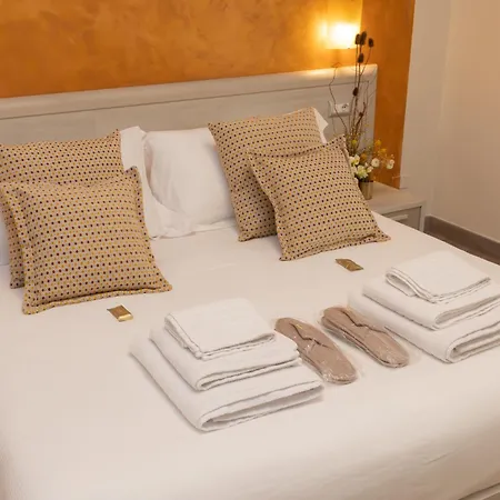 Domus Vettii Oda ve Kahvaltı 3*