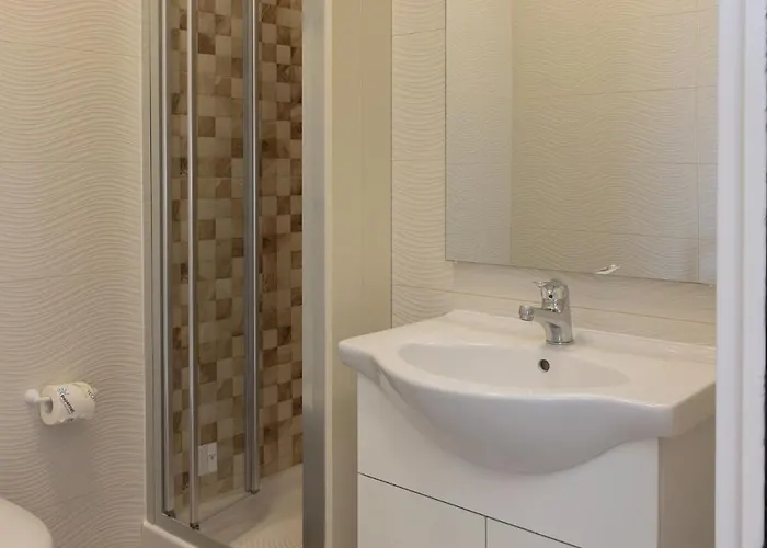 Domus Vettii Oda ve Kahvaltı 3*